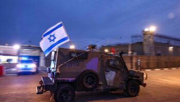Guerre Hamas - Israël EN DIRECT : Libération ce samedi de 42 prisonniers palestiniens et 14 otages israéliens...